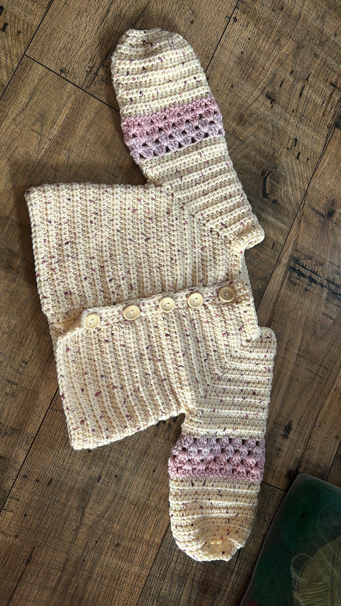 Itty Bitty Cardigan Pattern Newborn to approx age 7